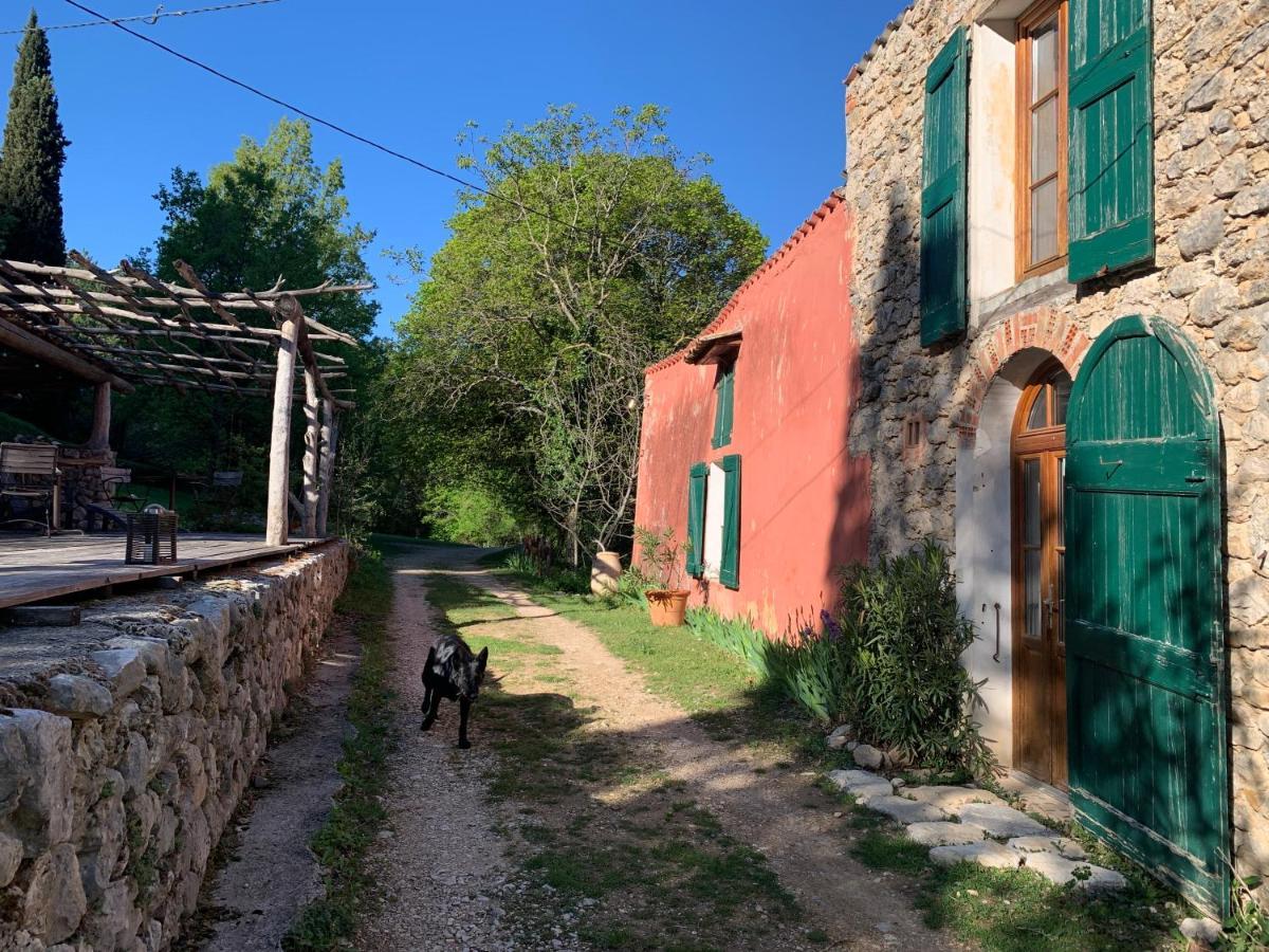 Mymoustiers Villa Bagian luar foto