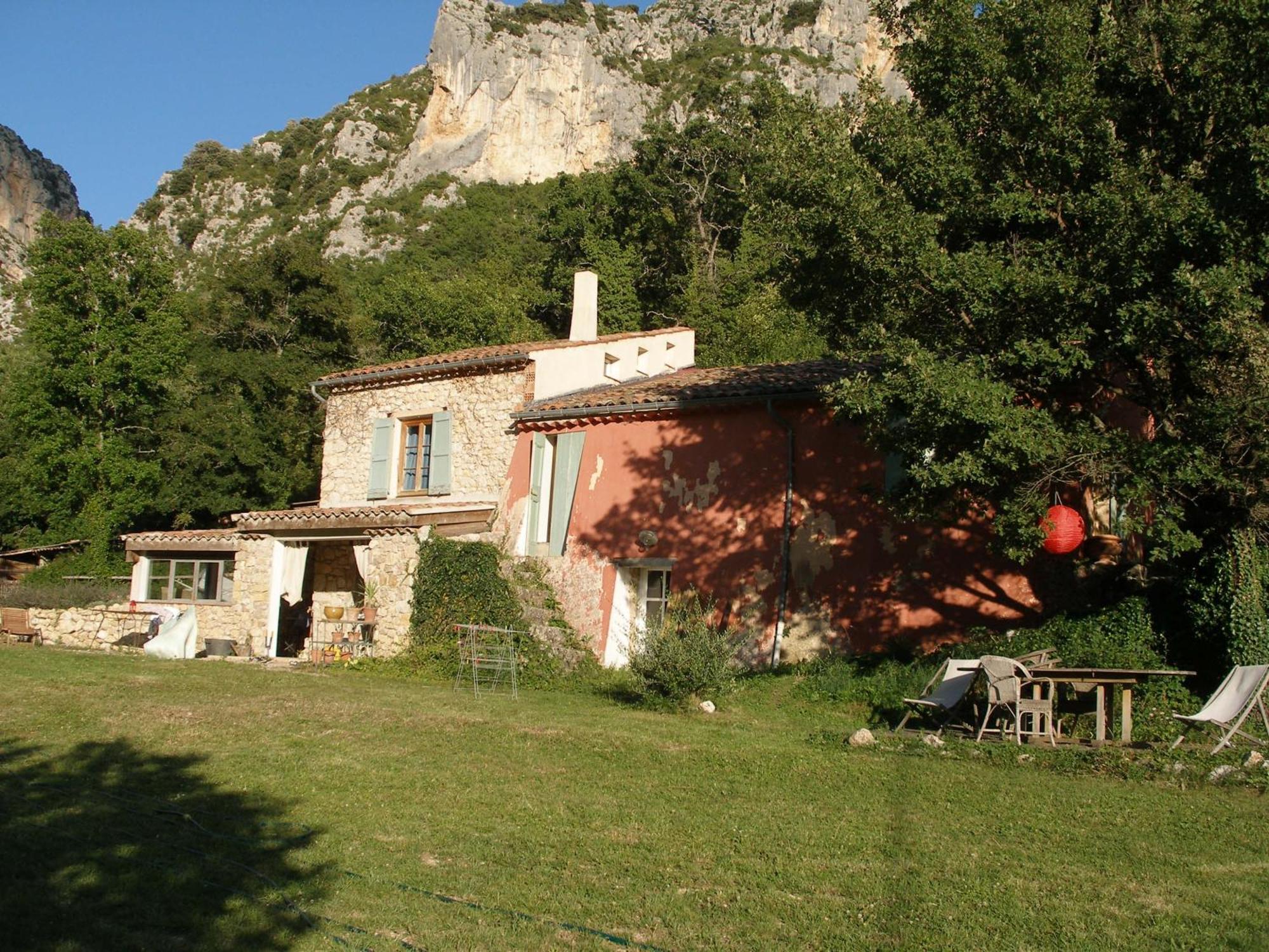 Mymoustiers Villa Ruang foto