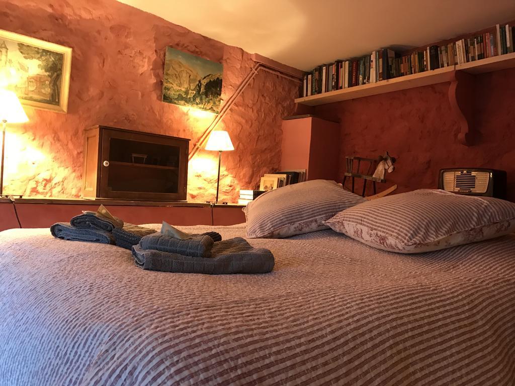 Mymoustiers Villa Bagian luar foto