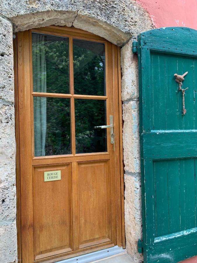 Mymoustiers Villa Bagian luar foto